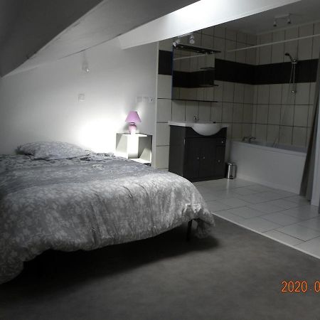 Gite Du Puits Apartment Laives Exterior foto