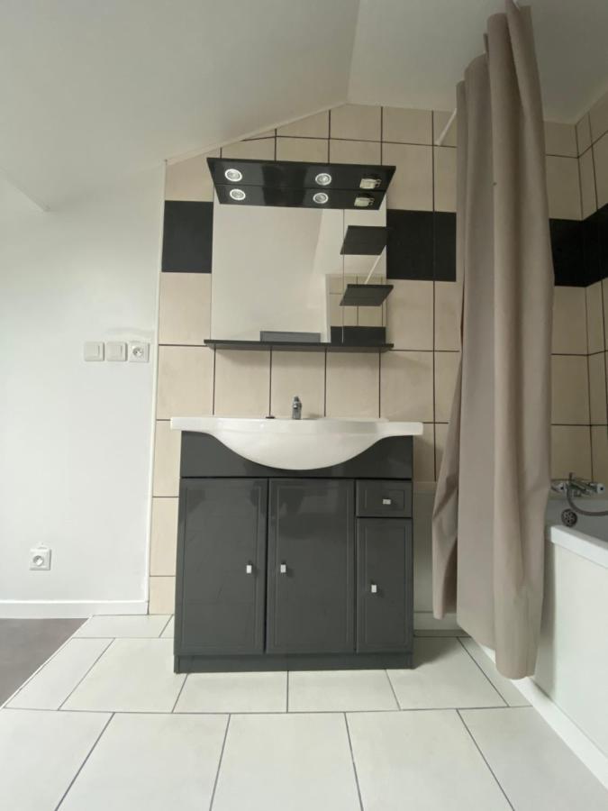 Gite Du Puits Apartment Laives Exterior foto